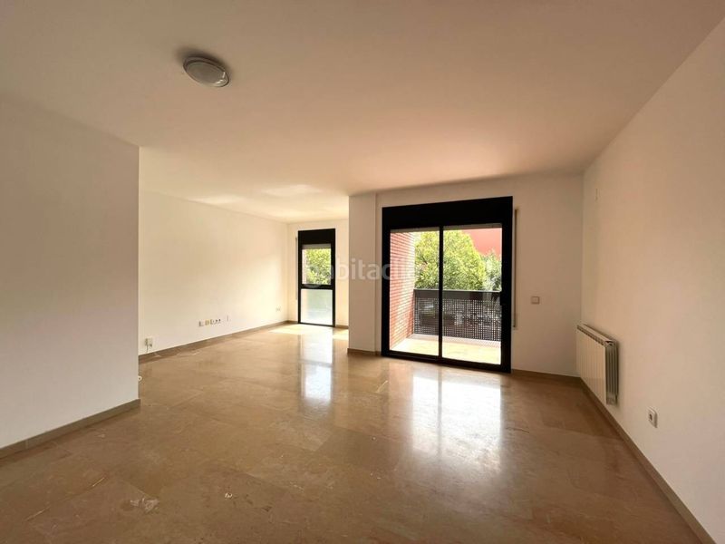 Foto 7aff155a-1b6a-448e-a5ae-b9fe954af8c3. Etagenwohnung mit heizung in La Devesa Girona