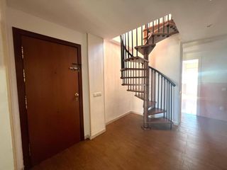Appartement  Paseo països catalans. Ático dúplex con amplias terrazas, vistas abiertas y excelente u