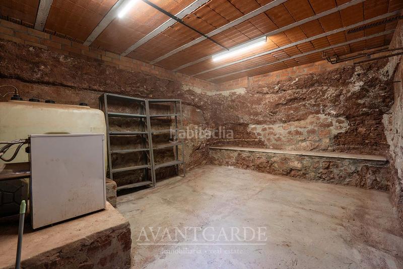 Foto 6de58fab-f384-44aa-b6cd-c84cb0a3e7d1. Xalet a avinguda del taió 133 a Castellví de Rosanes