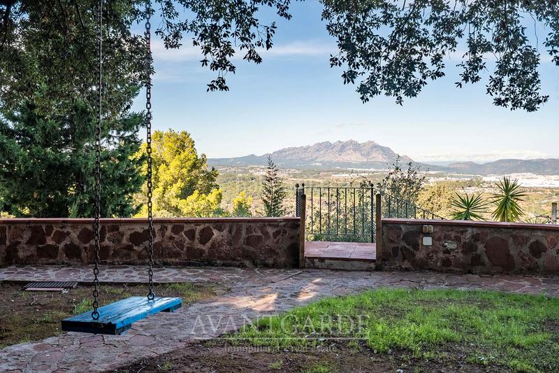 Foto b92c6d22-c4f7-445a-8d6e-f2d71eca470e. Xalet a avinguda del taió 133 a Castellví de Rosanes