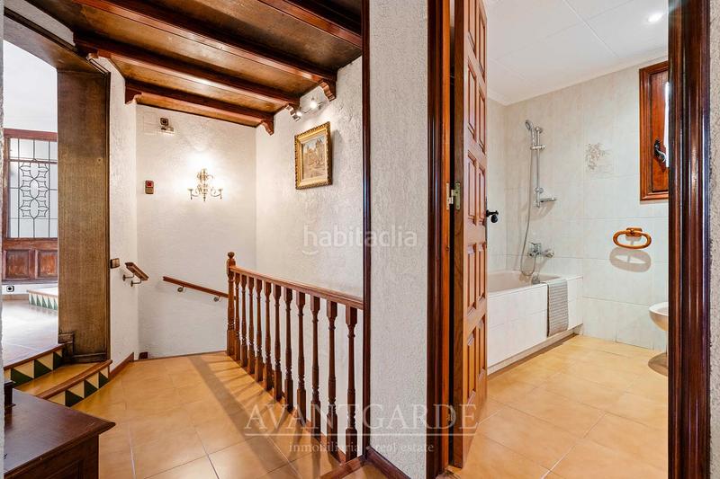 Foto dbc0e481-ce71-41e0-9038-1515311cd7f8. Xalet a avinguda del taió 133 a Castellví de Rosanes