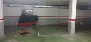 Car parking in Avinguda prat de la riba 80. Parking en el centro de pallej�