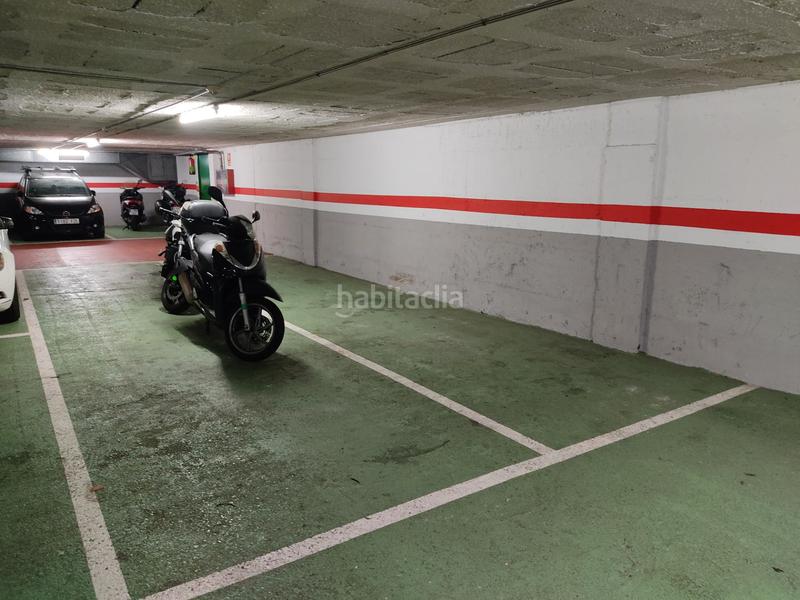 Foto 02970a66-bc0d-46cc-bb8d-c2934934a812. Alquiler parking coche en avinguda de vilanova 144 en Hospitalet de Llobregat (L´)
