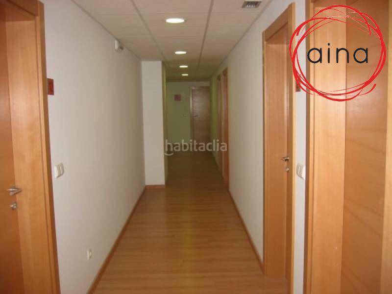 Foto 874682e1-24c7-41c3-adfc-af9cb13d595b. Bureau avec chauffage dans San Juan Pamplona / Iruña