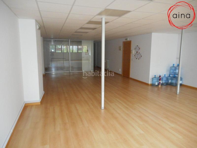 Foto a1f2f8e7-557b-4e0b-a068-c94fd46d48ce. Bureau avec chauffage dans San Juan Pamplona / Iruña