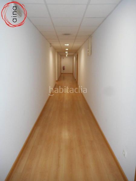 Foto d2ebf8b5-c2dc-4eff-9cc4-2f5e1c26b86a. Bureau avec chauffage dans San Juan Pamplona / Iruña