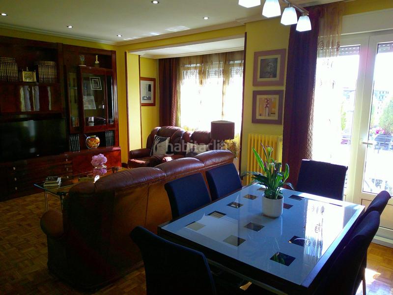 Foto 9ee36c62-28b3-4ec1-b0b6-e4c9a8f63f5b. Flat with heating in Burlada