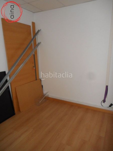Foto b39d65e0-fddb-4a2d-8215-cbd83d812d32. Oficina a San Juan Pamplona / Iruña