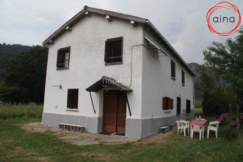 Foto 550068e7-b903-4559-97bb-43b6f62cd395. Casa con parcheggio in Isaba