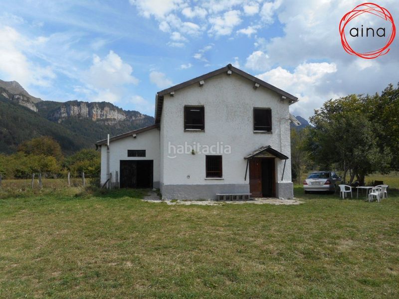 Foto 8ce773c7-5c50-46b9-b31a-25ae44e71826. Casa con parcheggio in Isaba