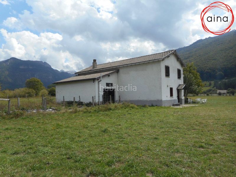 Foto fe0b63ba-c283-4f83-9717-14af572ac9ff. Casa con parcheggio in Isaba