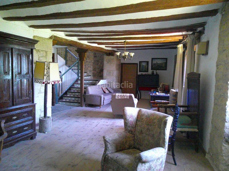 Foto f9a5b232-b5e9-4452-8045-e928a758a7dc. Casa a Ujué / Uxue