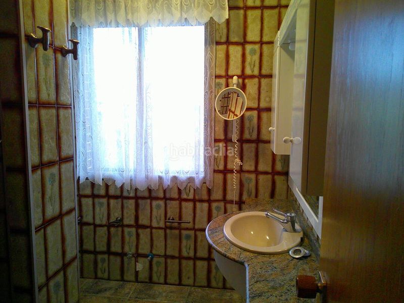Foto 9952b5f1-4b15-448f-ad85-11cf4564e272. Chalet in carretera campanas 5 in Puente la Reina / Gares