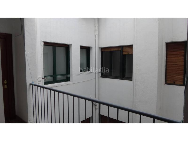Foto 124e0d15-3c48-40aa-a0e7-d9f47abdcde8. Piso  en venta en ensanches zabalguneak en Primer Ensanche Pamplona / Iruña
