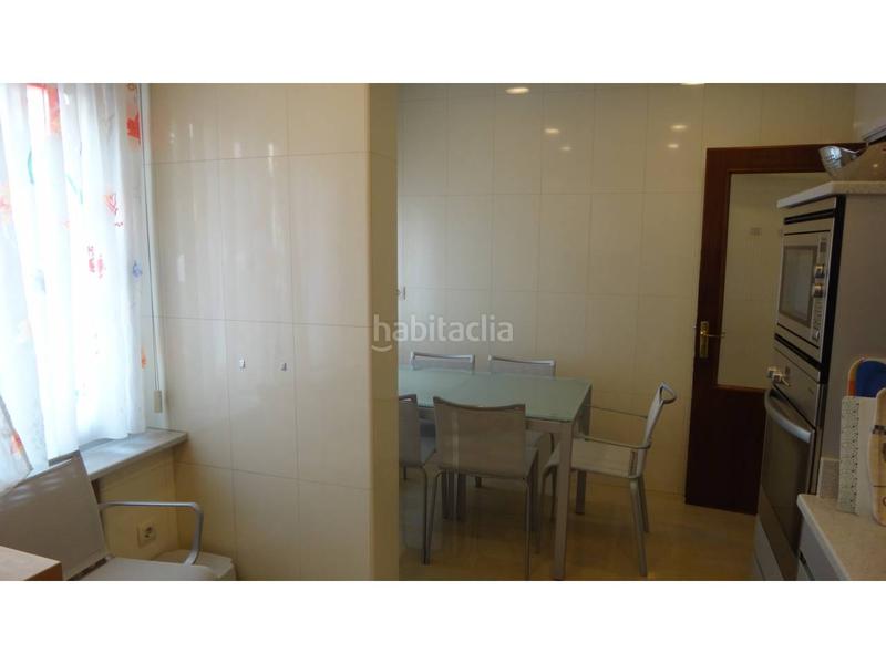 Foto b152015c-b09b-4fb3-853b-c6cacc4d0042. Piso  en venta en ensanches zabalguneak en Primer Ensanche Pamplona / Iruña