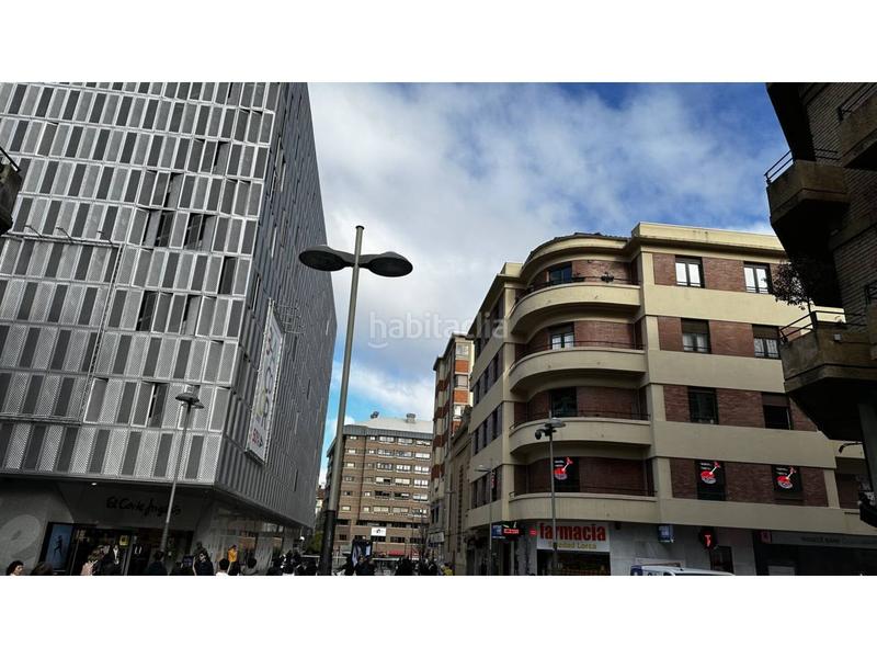 Foto d5692529-5da5-4387-a426-7a555899f6c8. Alquiler edificio  en alquiler en ensanches zabalguneak31002 en Pamplona / Iruña