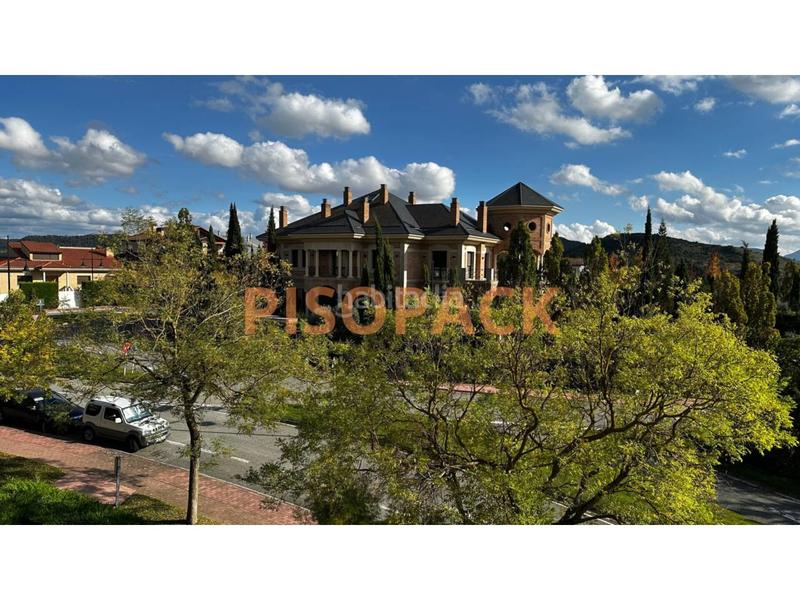 Foto 3ec91fd3-e625-4b42-9f90-a6bef8270850. Pis amb calefacció aparcament piscina a Olaz Valle de Egüés / Eguesibar