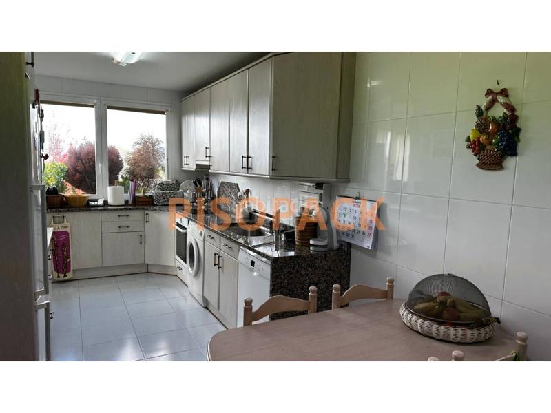 Foto 7796a053-21f4-4df2-a98c-e3bfbb096a88. Pis amb calefacció aparcament piscina a Olaz Valle de Egüés / Eguesibar