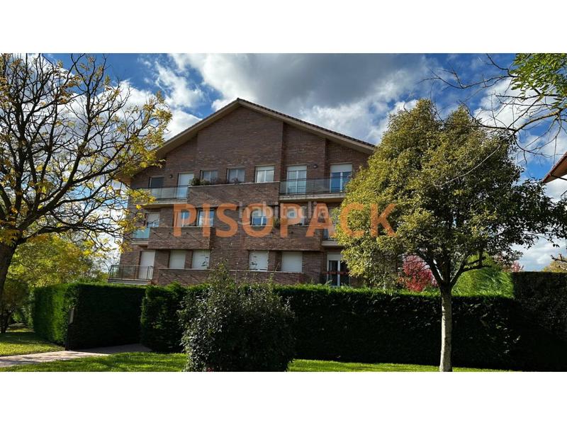 Foto 9f989c05-bf0b-46a7-949c-cf1ea7078b50. Pis amb calefacció aparcament piscina a Olaz Valle de Egüés / Eguesibar