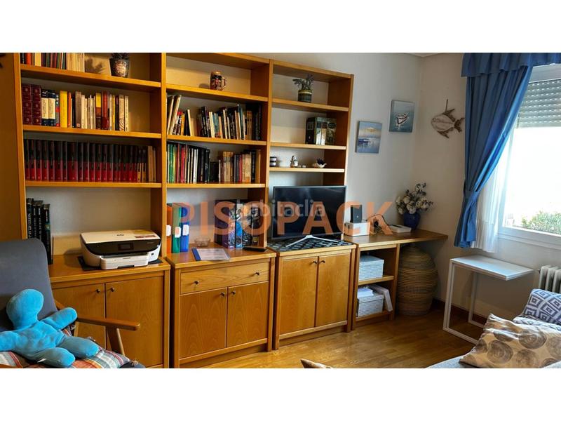 Foto c8de9275-c4e9-4cbb-abe6-0c69d60a1f8f. Pis amb calefacció aparcament piscina a Olaz Valle de Egüés / Eguesibar