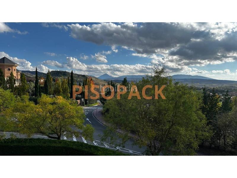 Foto c92750e4-97ac-4672-8455-b4f80f622b06. Pis amb calefacció aparcament piscina a Olaz Valle de Egüés / Eguesibar