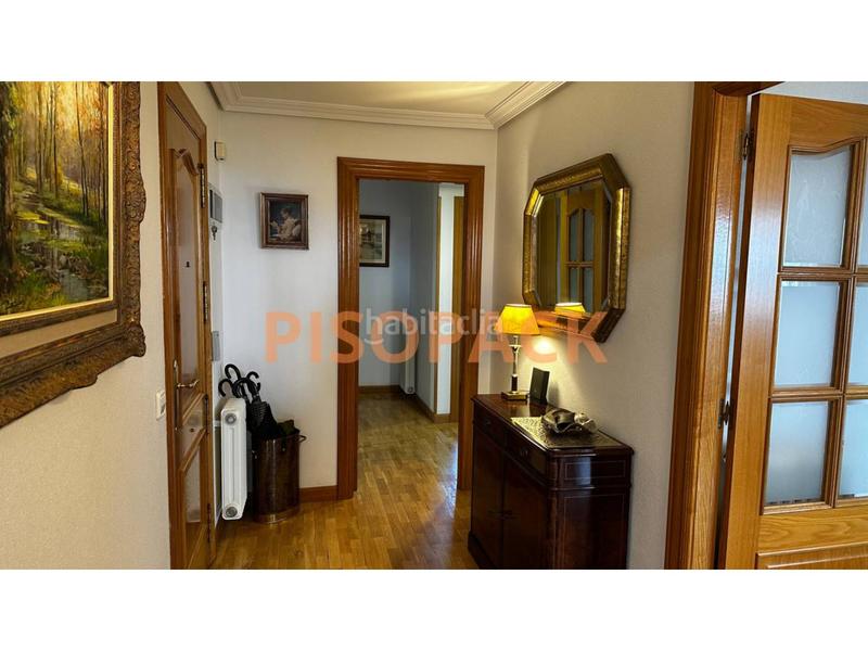 Foto f92aaa36-d909-414c-8f91-bfb651429c8a. Pis amb calefacció aparcament piscina a Olaz Valle de Egüés / Eguesibar