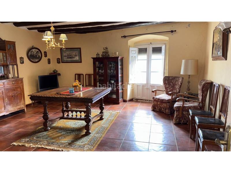 Foto 876493b5-1804-4cd3-a236-69bda79c131f. Casa en el pueblo de caseda se vende una casa bien cuidada de tres alturas. en Cáseda