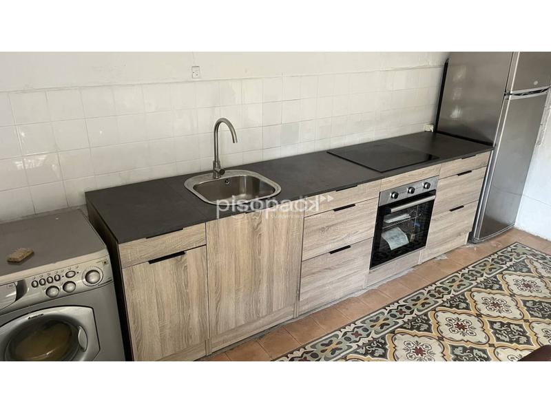 Foto 96dc999a-bd8d-4a5f-9653-7b60c0c879dd. Casa en el pueblo de caseda se vende una casa bien cuidada de tres alturas. en Cáseda