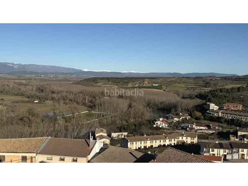 Foto d5b14ef6-18ea-424b-ba6c-5aea6365b771. Casa en el pueblo de caseda se vende una casa bien cuidada de tres alturas. en Cáseda