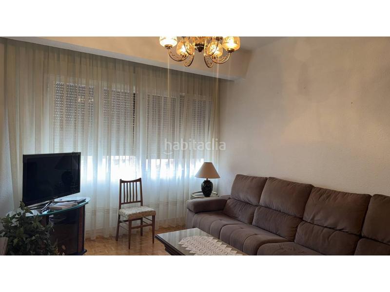Foto c7bb15b1-d6f2-436c-bce3-41d7a18b8af2. Piso  en venta en calle del padre calatayud 11, pamplonairuñ en Pamplona / Iruña