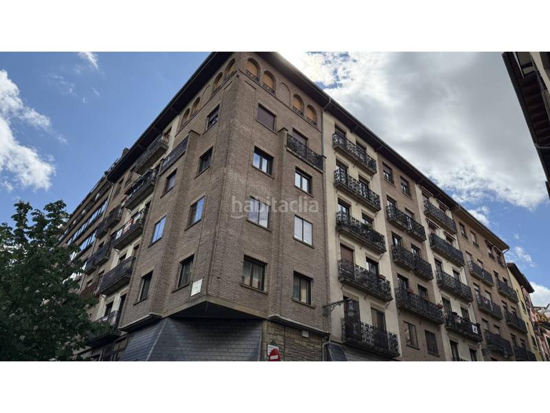 Foto 5ed4543e-bd2d-447f-966d-8abac20b34ad. Appartement avec chauffage parking dans Casco Antiguo Pamplona / Iruña