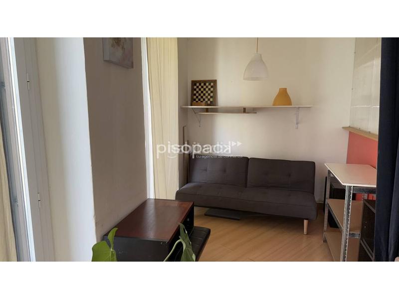 Foto 698a7c41-076d-4806-8c9c-36bbf036a267. Flat with heating in Casco Antiguo Pamplona / Iruña