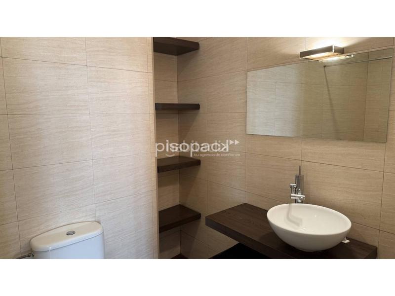 Foto 90c2ee39-97d2-4ef4-a80c-c1aeff57fb0c. Flat with heating in Casco Antiguo Pamplona / Iruña