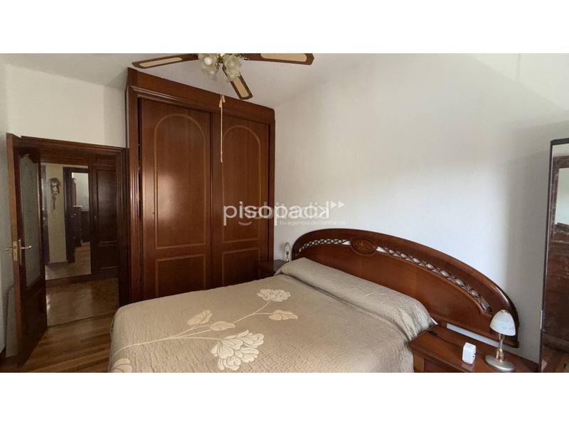 Foto 4350809b-e0f4-407f-a435-66e5833bc378. Piso venta de piso en calle aralar con terraza. en Pamplona / Iruña