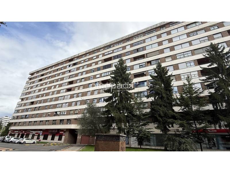 Foto 22604949-1ae8-4a3a-a6a8-a130b80d5dc2. Appartement avec chauffage parking dans Mendebaldea - Ermitagaña Pamplona / Iruña