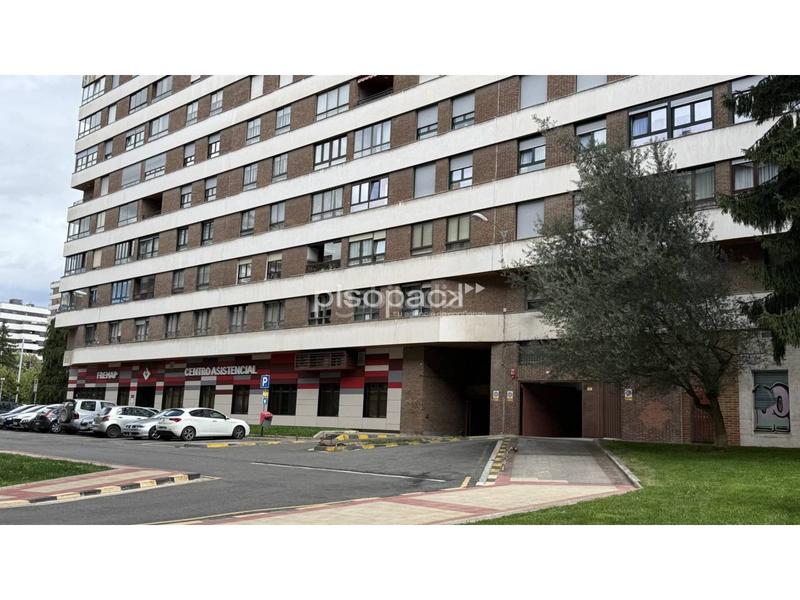 Foto bfdaf5aa-93ef-47b2-ae6f-ad7a36403c4d. Appartement avec chauffage parking dans Mendebaldea - Ermitagaña Pamplona / Iruña