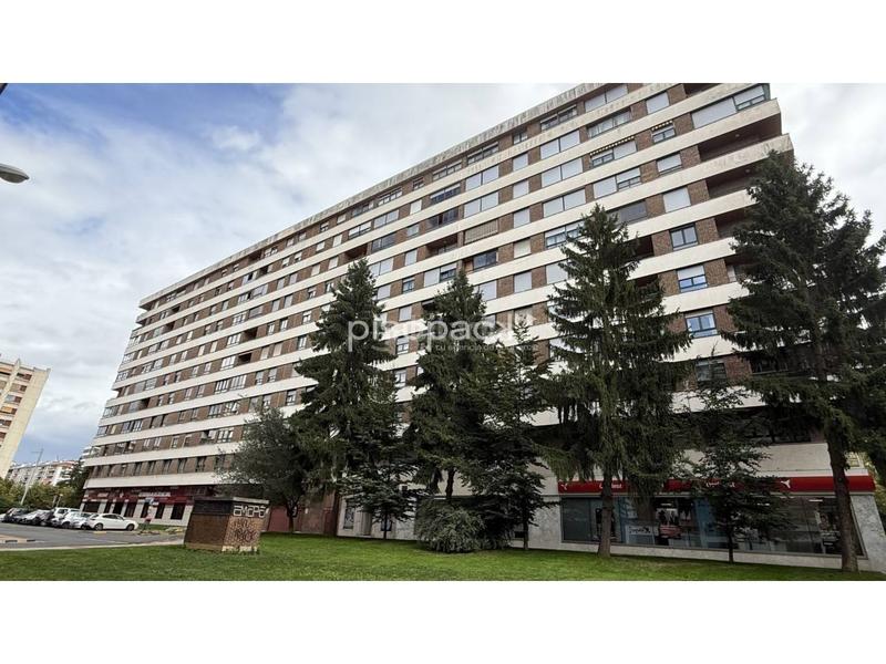 Foto ccefaf4f-7d9b-4c87-9550-761249b4aaf7. Appartement avec chauffage parking dans Mendebaldea - Ermitagaña Pamplona / Iruña