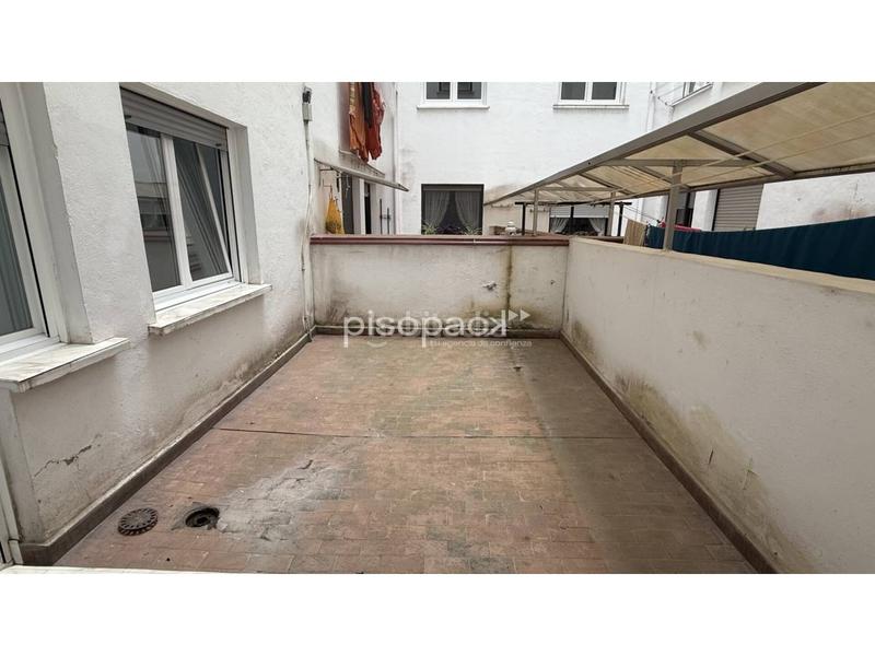 Foto e8a23f6e-0104-4d8d-a0a1-56cd03788957. Appartement avec chauffage parking dans Mendebaldea - Ermitagaña Pamplona / Iruña