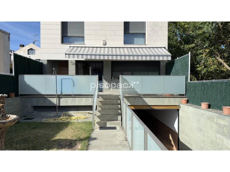 Foto 037ccd29-9b72-4815-8e29-fe6ce61cb451. Xalet amb calefacció aparcament a Tafalla