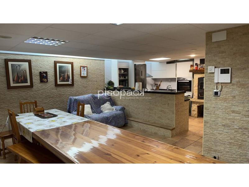 Foto 61bc48cc-0c33-486e-964c-b200bd10bec1. Xalet amb calefacció aparcament a Tafalla