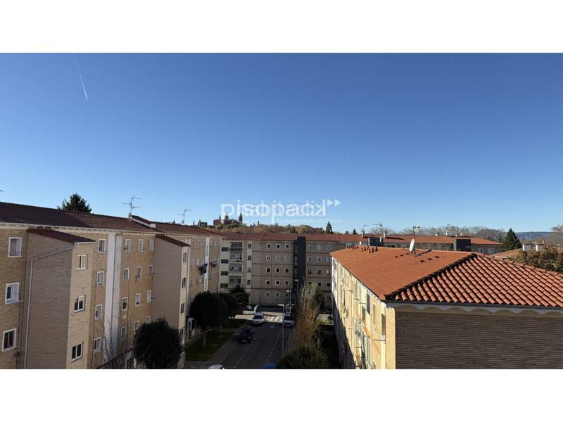 Foto c75cbfab-18db-415b-885a-09fc369bb468. Pis amb calefacció a Chantrea Pamplona / Iruña