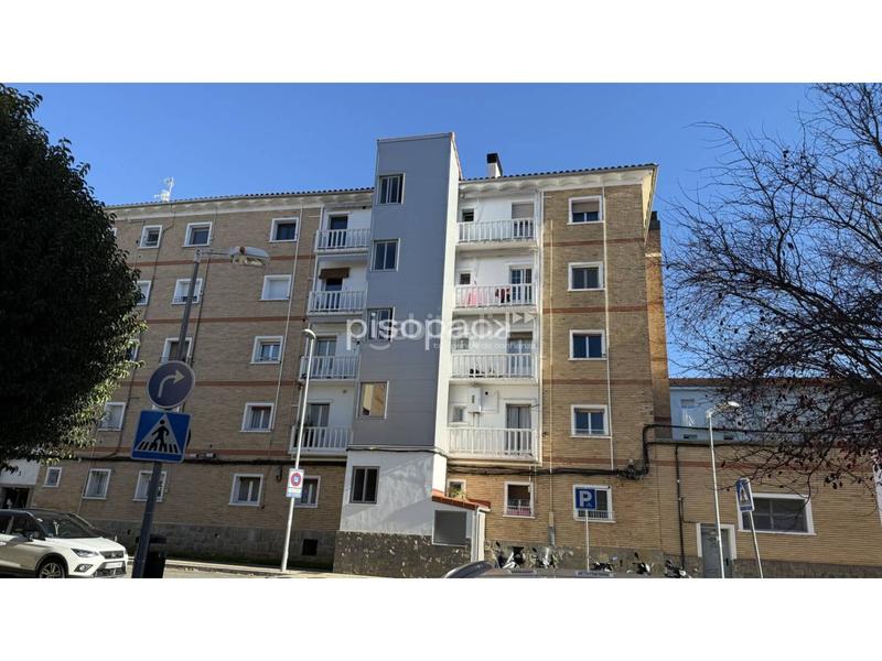 Foto f3fd76f4-f72b-4b44-bb9c-a04c14b8627d. Pis amb calefacció a Chantrea Pamplona / Iruña