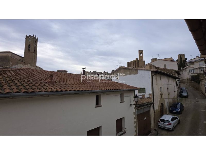 Foto bc94c002-ff90-4175-9c2b-c21865a2be7b. Masia amb calefacció aparcament a Artajona