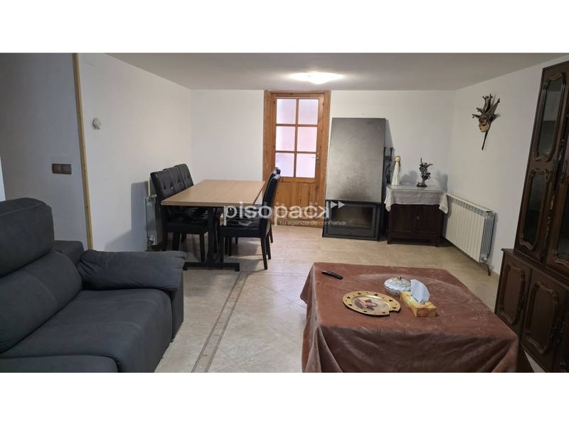 Foto cd95b88a-ab81-40ac-a798-104d536e156c. Masia amb calefacció aparcament a Artajona