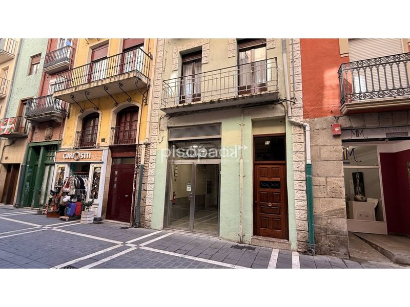 Foto 141cf1b2-ced6-4d7e-89e5-c18e1e7b418f. Edifici a Casco Antiguo Pamplona / Iruña