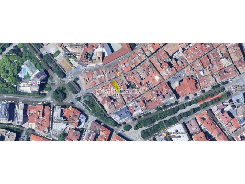 Foto b0167261-40fb-4665-93a0-dba0e0dad090. Edifici a Casco Antiguo Pamplona / Iruña