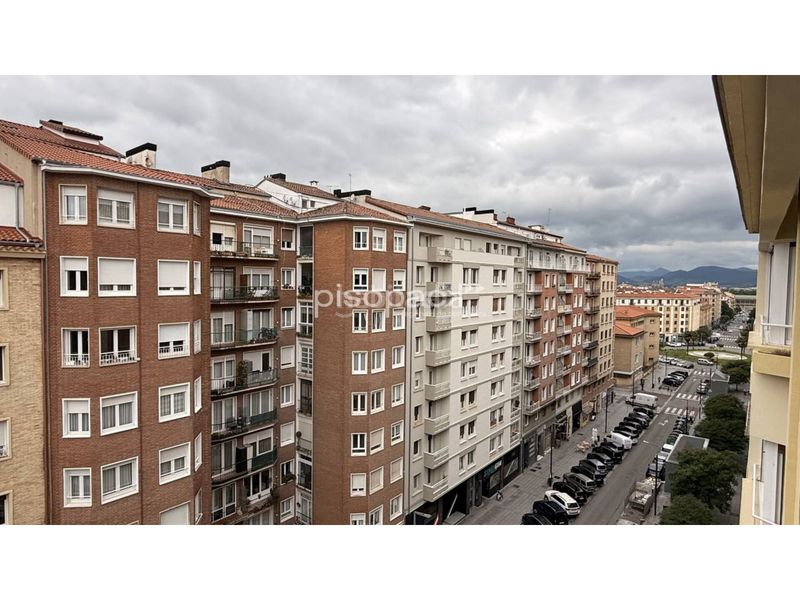 Foto 82a12479-9b36-49c9-bbed-77dd83600224. Pis amb calefacció a Segundo Ensanche Pamplona / Iruña