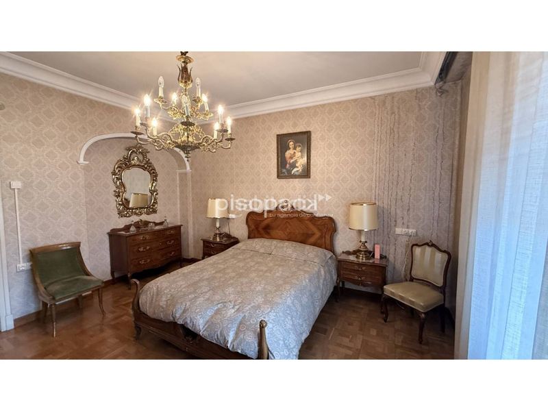Foto cfa92302-5f81-4ac6-a0fb-e35229648189. Pis amb calefacció a Segundo Ensanche Pamplona / Iruña
