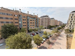 Pis  Calle mar�a dom�nguez. Nuevo artica piso en venta muy bueno dos garajes y dos trasteros
