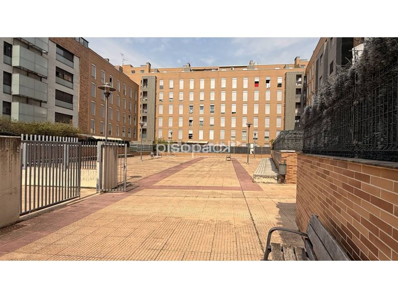 Foto 28c69e09-fa0f-4abb-be66-937f9a74b90d. Pis amb calefacció aparcament a Nuevo Artica Berrioplano